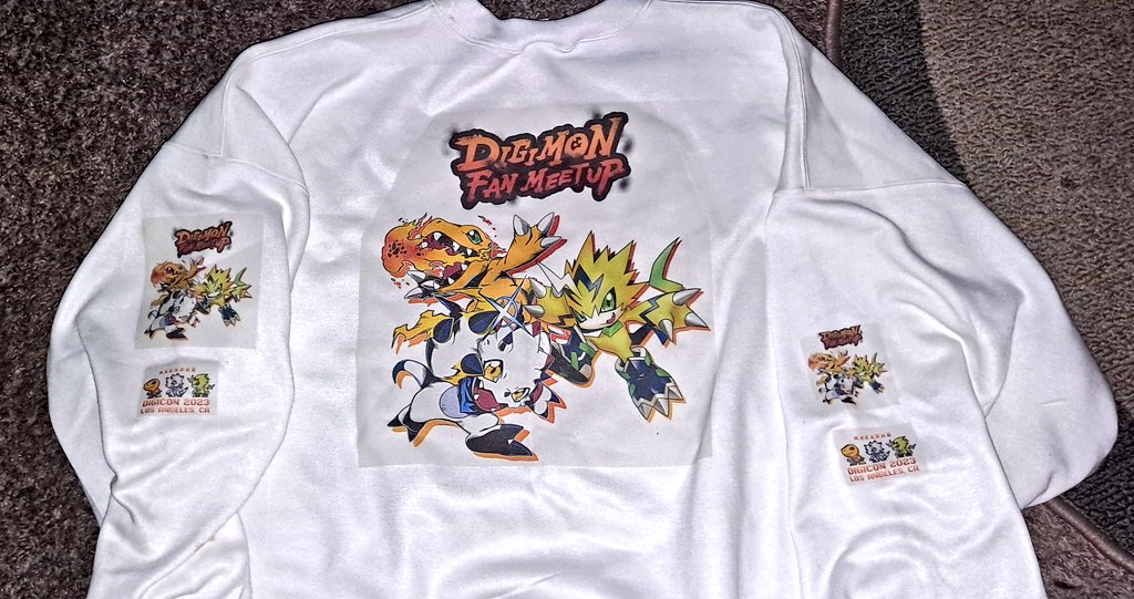 AllenOLantern's tweet photo. Made myself two sweatshirts today. One for tomorrow at Digicon and a Punkjack one because I love him.
They both came out really solid, pictures make them look weird but whatever. Super soft. Had to rush do them as I was leaving the shop, I can't complain. #digimon #punkjack https://t.co/YYGCeFM78E