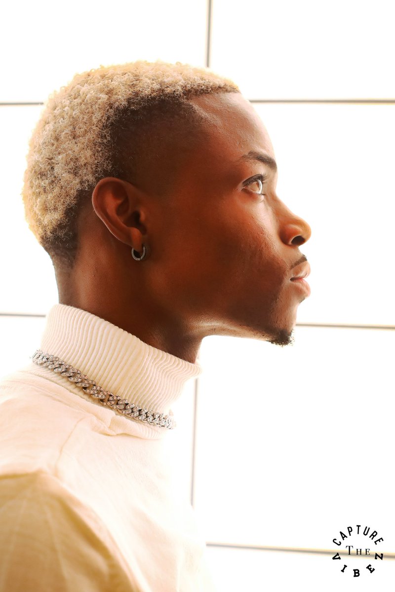 çħöŵ tweet media