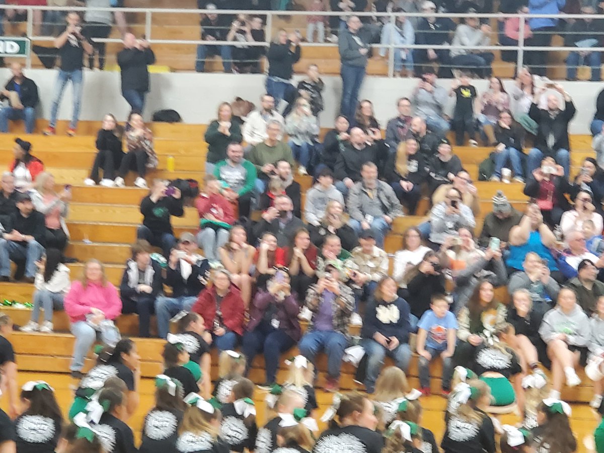 TimYoder24's tweet photo. Concord Cheer Night at McCuen...Awesome to see so many here to support Future Cheerleaders 
Thank You Concord High School Cheerleaders for helping coach/teach.Lots to do at Concord get involved!.
#concordpride
#weareconcord https://t.co/VRz96Mt2J3
