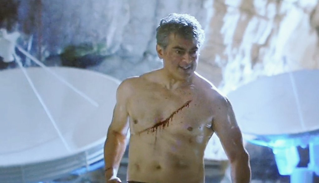 IndianBoxfice's tweet photo. Who Is King Of Box Office Among The 2 ? 

      #AjithKumar 🔄                  #Vijay ❤ https://t.co/FHi85w91FQ