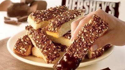briere21's tweet photo. @pizzahut please bring these back, im begging you. https://t.co/jkPnQRHOxb