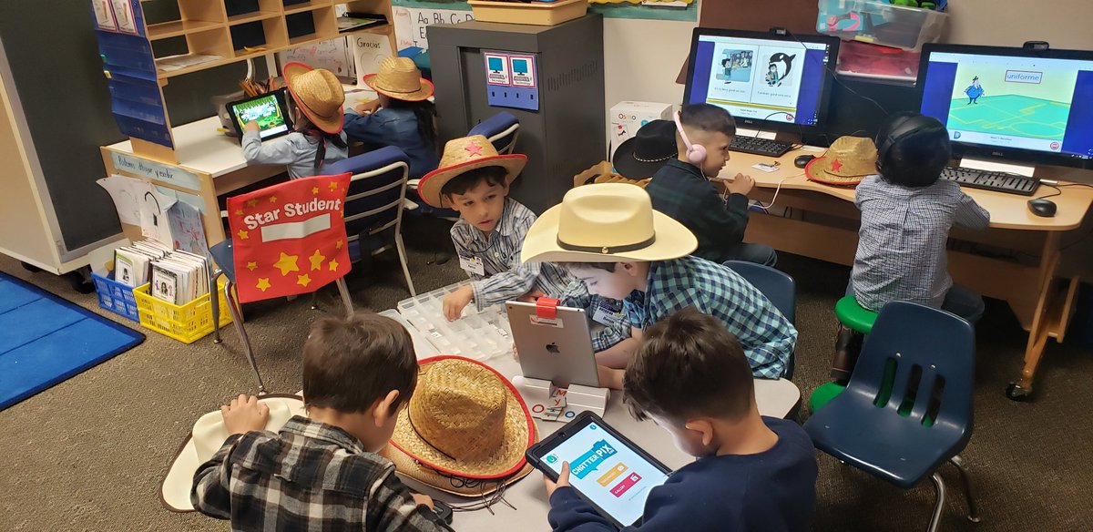SraBaezSalazar's tweet photo. Our Digital Learning Day included using Chatterpix to retell stories 🐻, IStation, and Osmo. 📱🖥@ReesStars @AliefPreK @LoveSciTech @MireyaFromTX @KathyCherryAP @AliefTech #ReesDigiDay #DLDay https://t.co/iA1oY9My8W