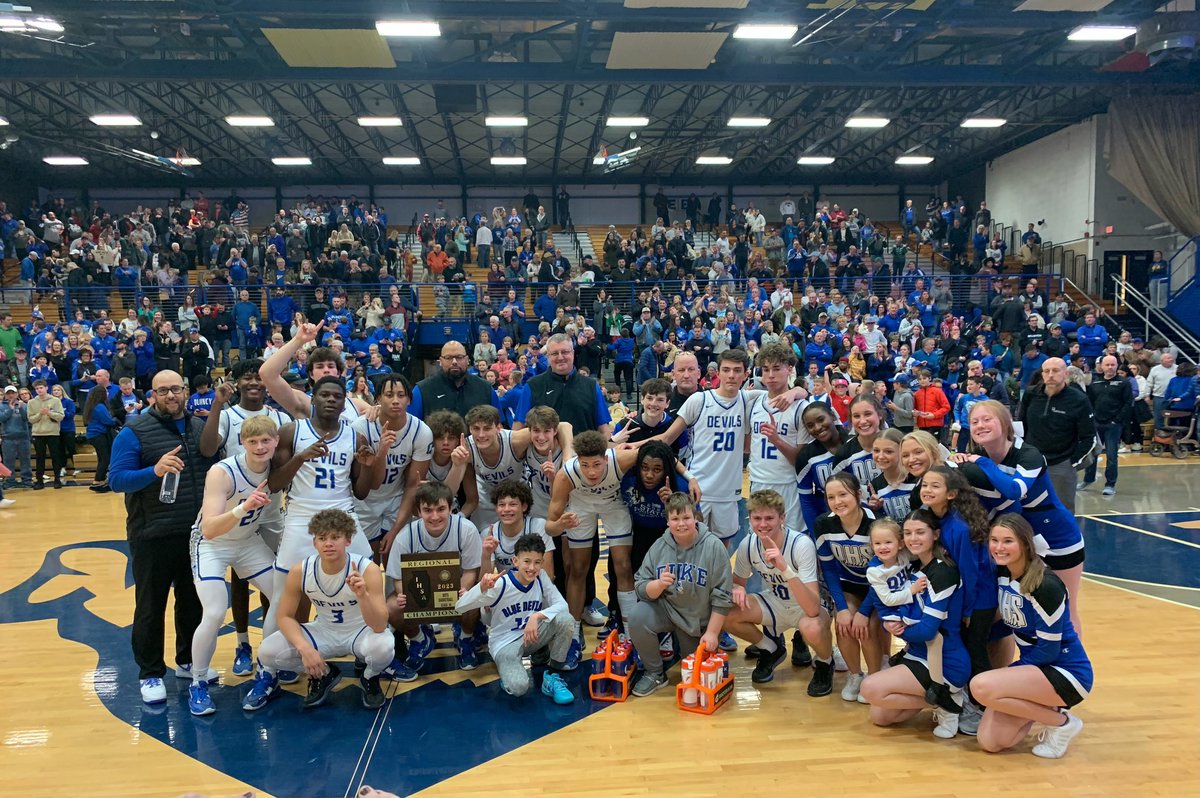 QHSBASKETBALL's tweet photo. Well… we did a thing. These guys played with a different kind of toughness tonight. Couldn’t be more proud of them. Congrats on a Regional Title! To the Blue Devil faithful… you made the difference! Thank you. #BlueDevilPride https://t.co/PPCEhTUVtt
