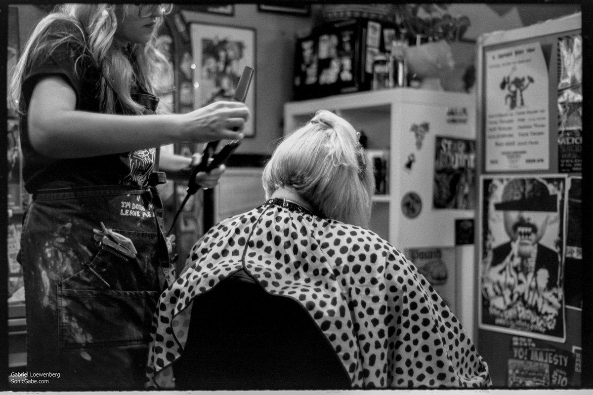 sonicgabe's tweet photo. Late last year, the wife cut off her very long hair. I snapped some shots on @FujifilmUS #AcrosII with my @NikonUSA #N8008S and #Nikkor 50mm f/1.8D.
Developed and scanned by @DarkslideLab!
#BelieveInFilm #Fujifilm #nikon https://t.co/E5w74aYb5Q