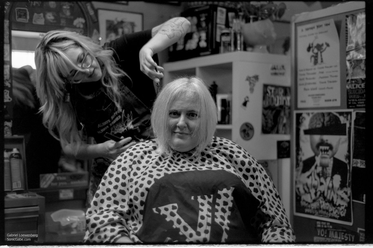 sonicgabe's tweet photo. Late last year, the wife cut off her very long hair. I snapped some shots on @FujifilmUS #AcrosII with my @NikonUSA #N8008S and #Nikkor 50mm f/1.8D.
Developed and scanned by @DarkslideLab!
#BelieveInFilm #Fujifilm #nikon https://t.co/E5w74aYb5Q