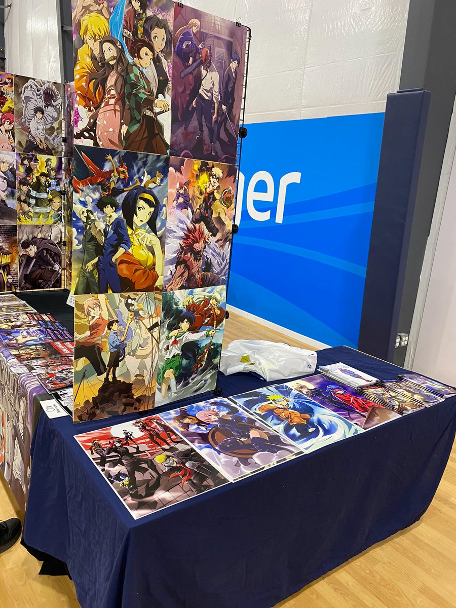WaywardCrossArt's tweet photo. All set up for Happy Valley Comic Con this weekend at State College PA. The show is running 9:30 to 7 Saturday and 9:30 to 5 on Sunday. #happyvalleycomiccon #hvc3 #comiccon #statecollege https://t.co/cggMMzS1qa