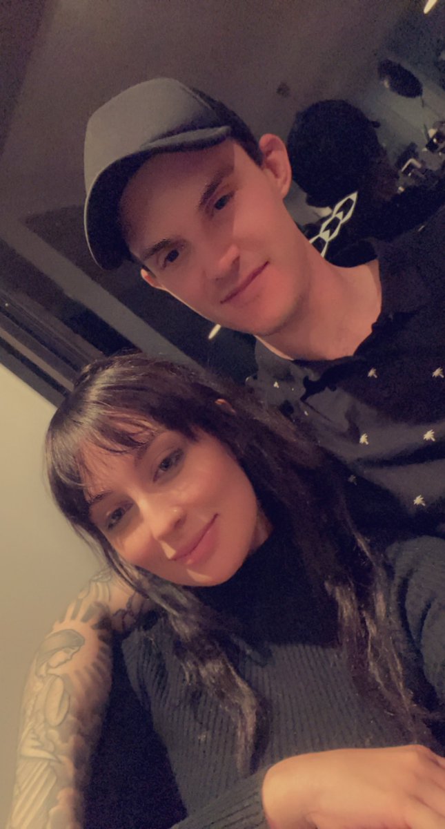 MissJxmie's tweet photo. Trip to Perth has been amazing ❤️ night of games and laughs with amazing people! Can’t wait for the rest of the weekend shenanigans 🥳 https://t.co/SAXsr1xFQ3
