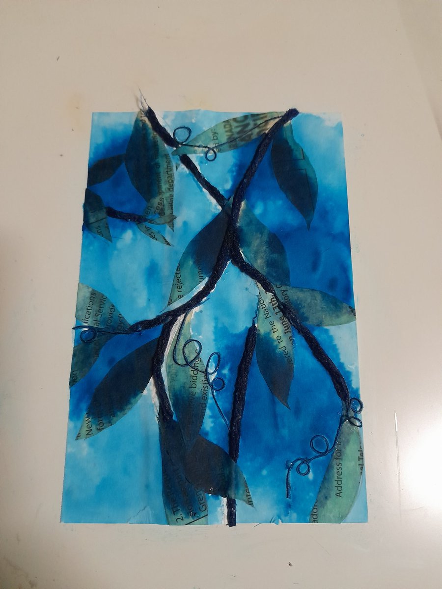 XxNightblazexX's tweet photo. Day 24, I did an experiment lol.
#FebruaryLeaves
#oneaday 
#art #artwork #collage #creativity #blue #watercolour #string #leaves https://t.co/OggkmYBSfK
