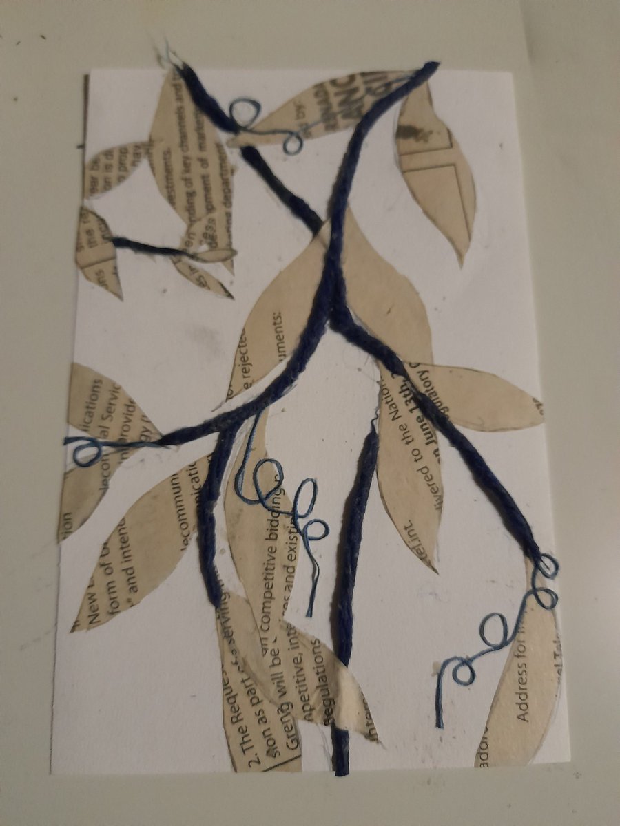 XxNightblazexX's tweet photo. Day 24, I did an experiment lol.
#FebruaryLeaves
#oneaday 
#art #artwork #collage #creativity #blue #watercolour #string #leaves https://t.co/OggkmYBSfK