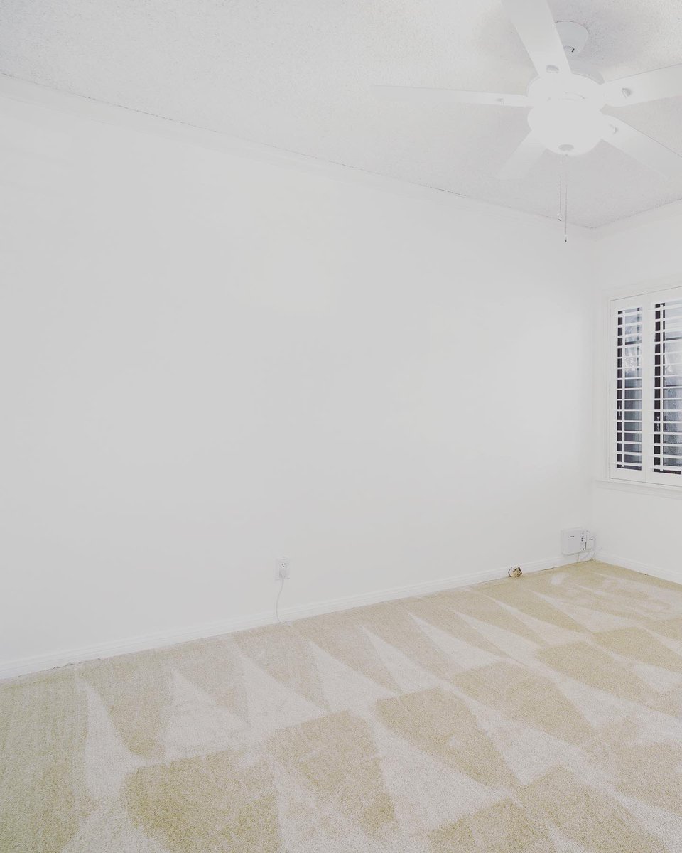 carlosfitz's tweet photo. 💎JUST SOLD💎 12825 Stanwood Drive, Mar Vista 🏡 Congratulations to this wonderful ❤️family who trusted me with handling 👋 the sale of their longtime home ⌛️2023 is off to a solid start 🏃with more to come 🏡🏡🇲🇽☘️
#justsold #marvista #stanwood #compass #losangelesrealestate https://t.co/SFlErt1i6j