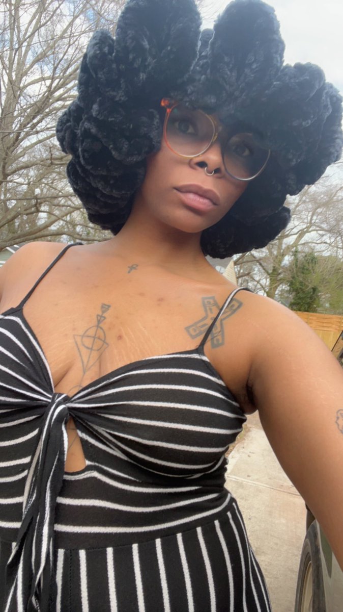 bldheadredpanda's tweet photo. @HookedRiches made these hats #Gogglebox #crochet #explore #fashion #Trending #TrendingNow #trendingfashion #DriveToSurvive5 #viral https://t.co/D9LTTTSGrw