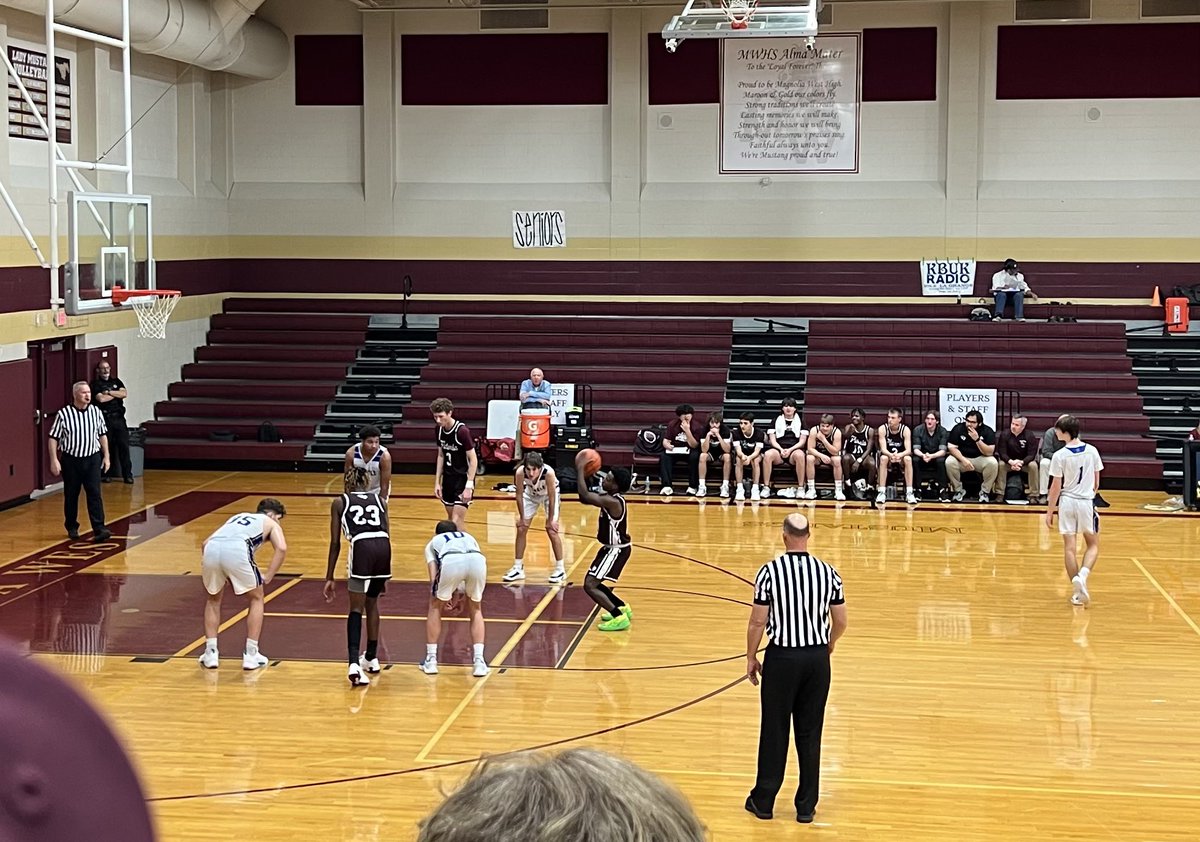 flatoniadogs's tweet photo. Bulldog 🏀 win AREA round matchup 68-43 vs Evadale. Move onto 3rd round to play Milano next Tuesday. Great job men! #flatoniaproud https://t.co/bA6HVcutx9