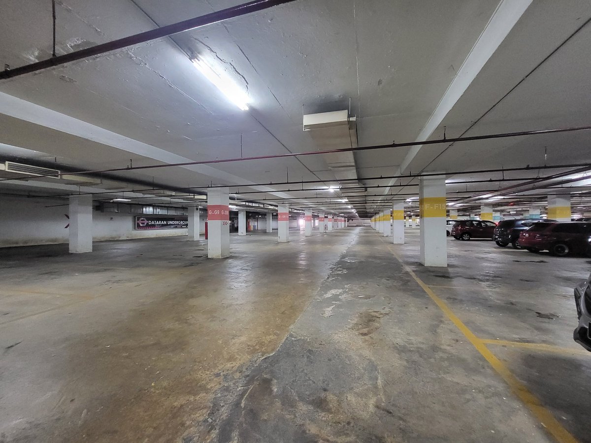 jejaktarbiah's tweet image. #klab2023

Risau parking di Central Market penuh?

Parking dataran merdeka underground. 
Banyak kosong.

Jarak 400 meter.
PERCUMA weekend