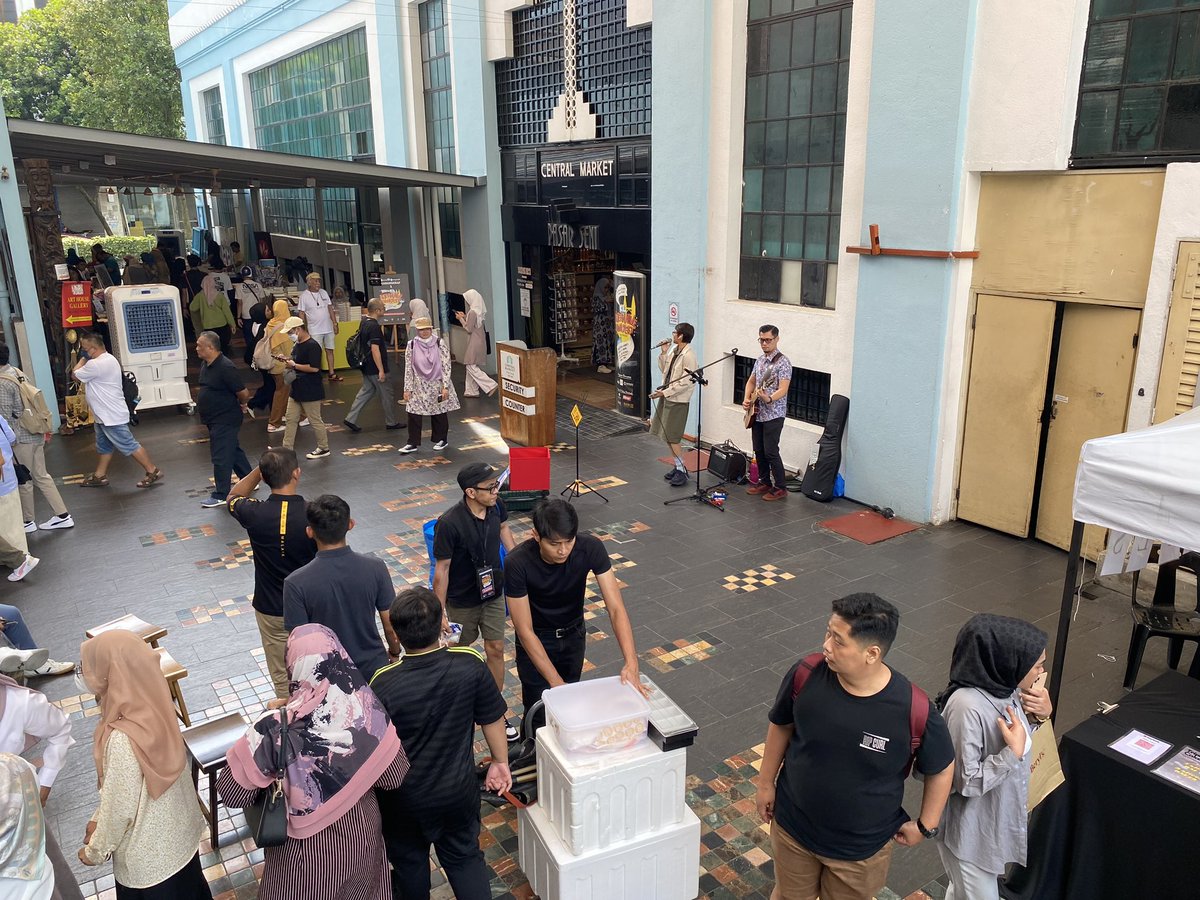 jejaktarbiah's tweet image. Dekat ruang art lane #klab2023 ada apa ya? Sini min tunjukkan! 😉👋