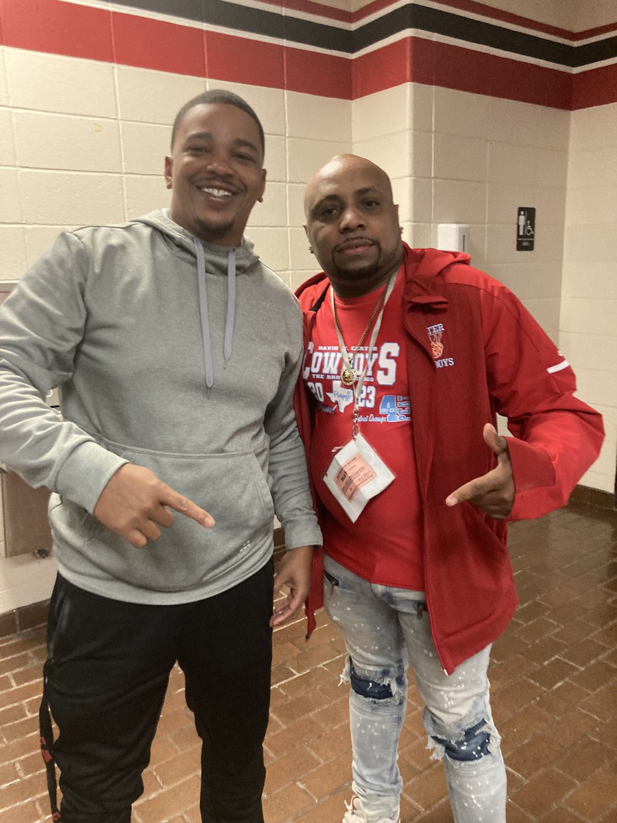 Coach Harris tweet media