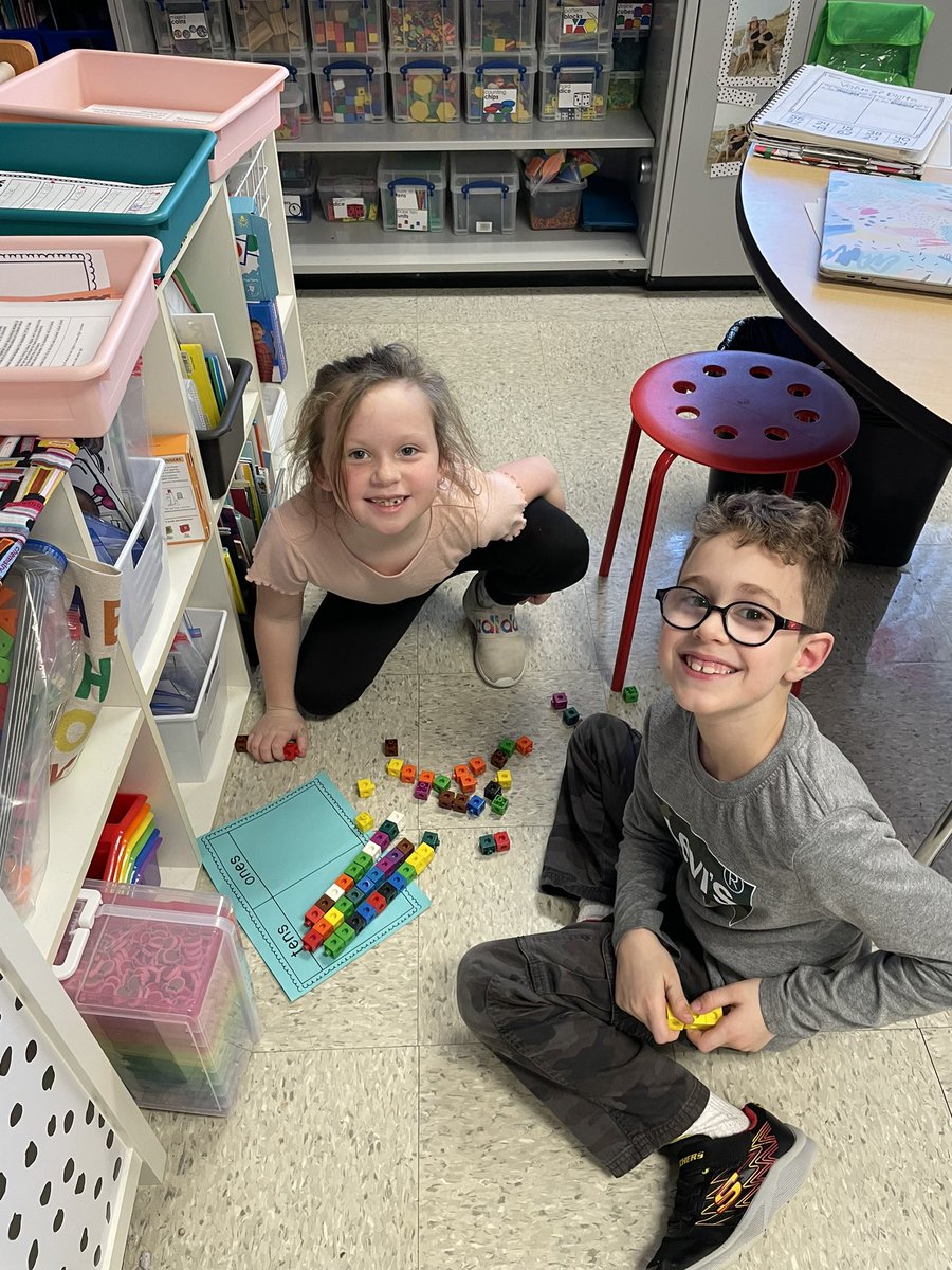 ChallengersMcA's tweet photo. Our first grade mathematicians have been using manipulatives to better understand place value. They love working collaboratively to strengthen their conceptual understanding of math! #KirbyONE40 #McAuliffeProud https://t.co/LaSVhJ2ZsM