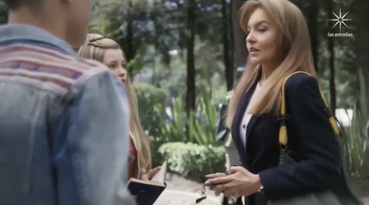 EquipoBoyer's tweet photo. Leona ya está sentido que si son tus hijos #ElAmorInvencible https://t.co/QhNb4ThTDU