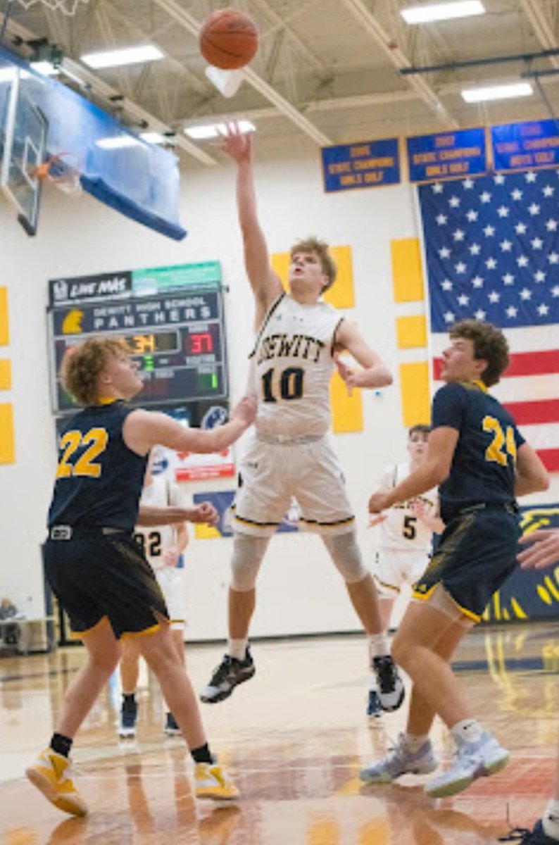 DeWitt Athletics tweet media