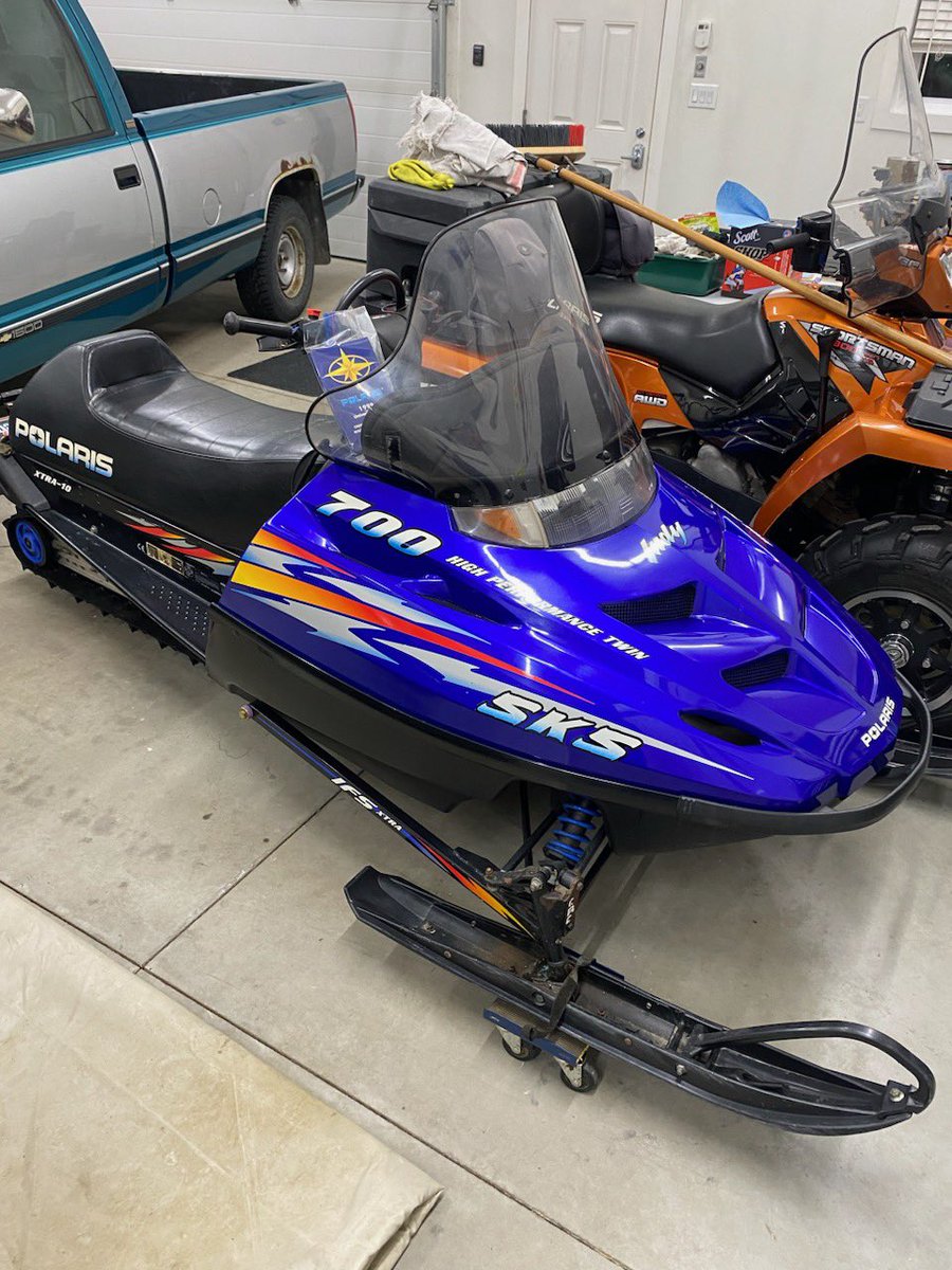 bforsber's tweet photo. My old friend felt sorry for me and sold me the 99. Big O is a #truefriend of mine and knew I needed a boost. Can’t wait to pick it up, part trail, part #backcountry #fullbeast that pulled me out more than a few times. 4 kids, 4 sleds, #letsGo https://t.co/QJWjmoRFRq