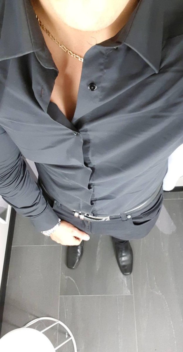 putri_260420's tweet photo. di kasih pap kayak gini, kan bikin gua pengen bukain kancing kancingnys terus gua sepongg kontolnyaa.... 
#kontolgede #kontolpanjang #kontol #ceweksange #bokepviral #SANGE_AAAAAAAAAAH #SANGE_AAAAAAAAAA #sangeberat https://t.co/Hu8f9NRBFz