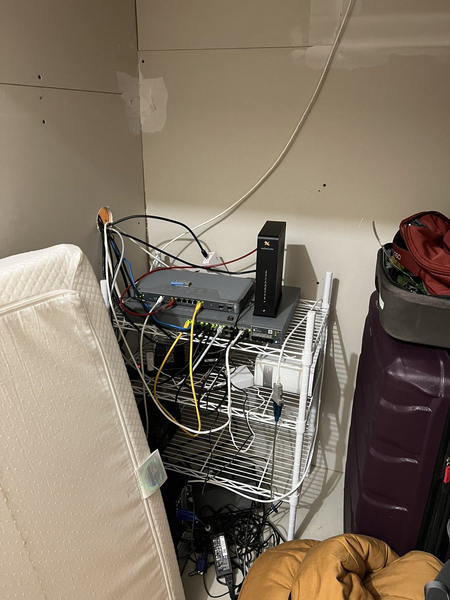 TheCl1ckst3r tweet media