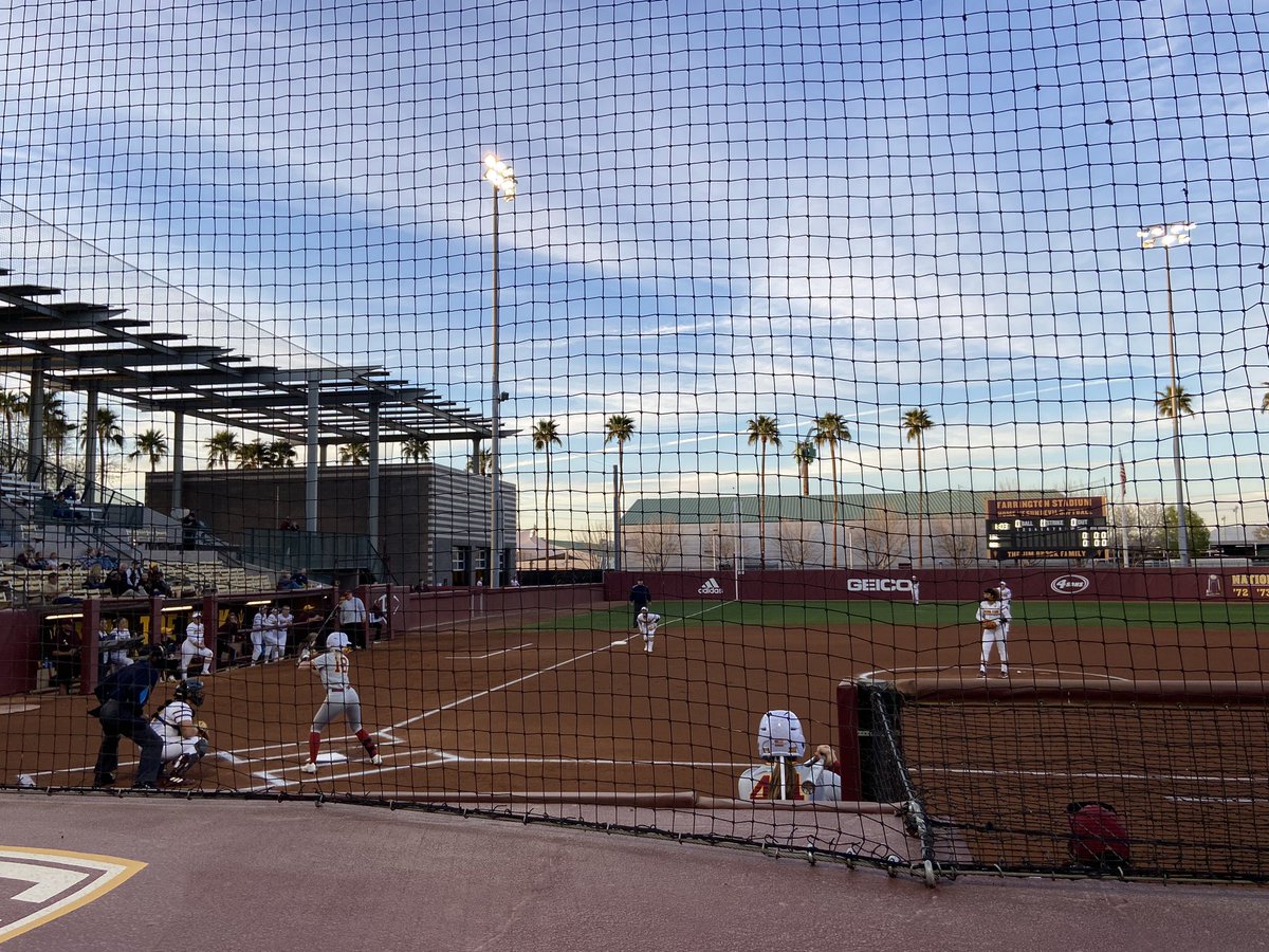 BSherSB's tweet photo. Arizona State vs Iowa State did not disappoint! #heavyweightfight @Coach_Sarg @CoachPinkerton @Jkolaitis3 https://t.co/eEaQXmGpPC