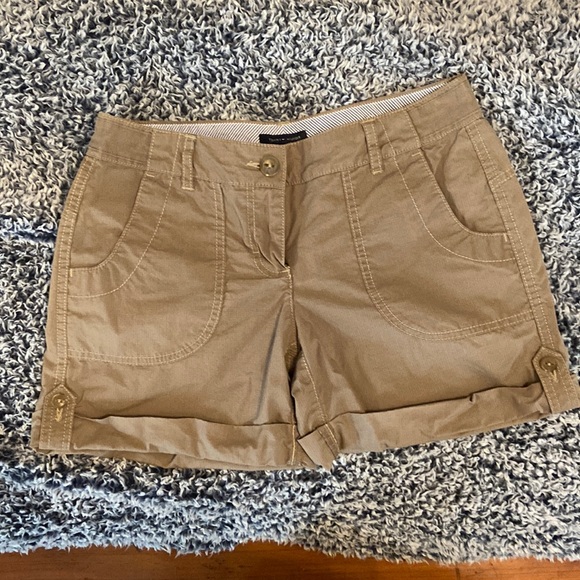babs2sexy's tweet photo. So good I had to share! Check out all the items I'm loving on @Poshmarkapp from @Spoiledinpdx2 #poshmark #fashion #style #shopmycloset #sonoma #tommyhilfiger #mudd: https://t.co/tioh0AC0By https://t.co/qtZWGRm5GH