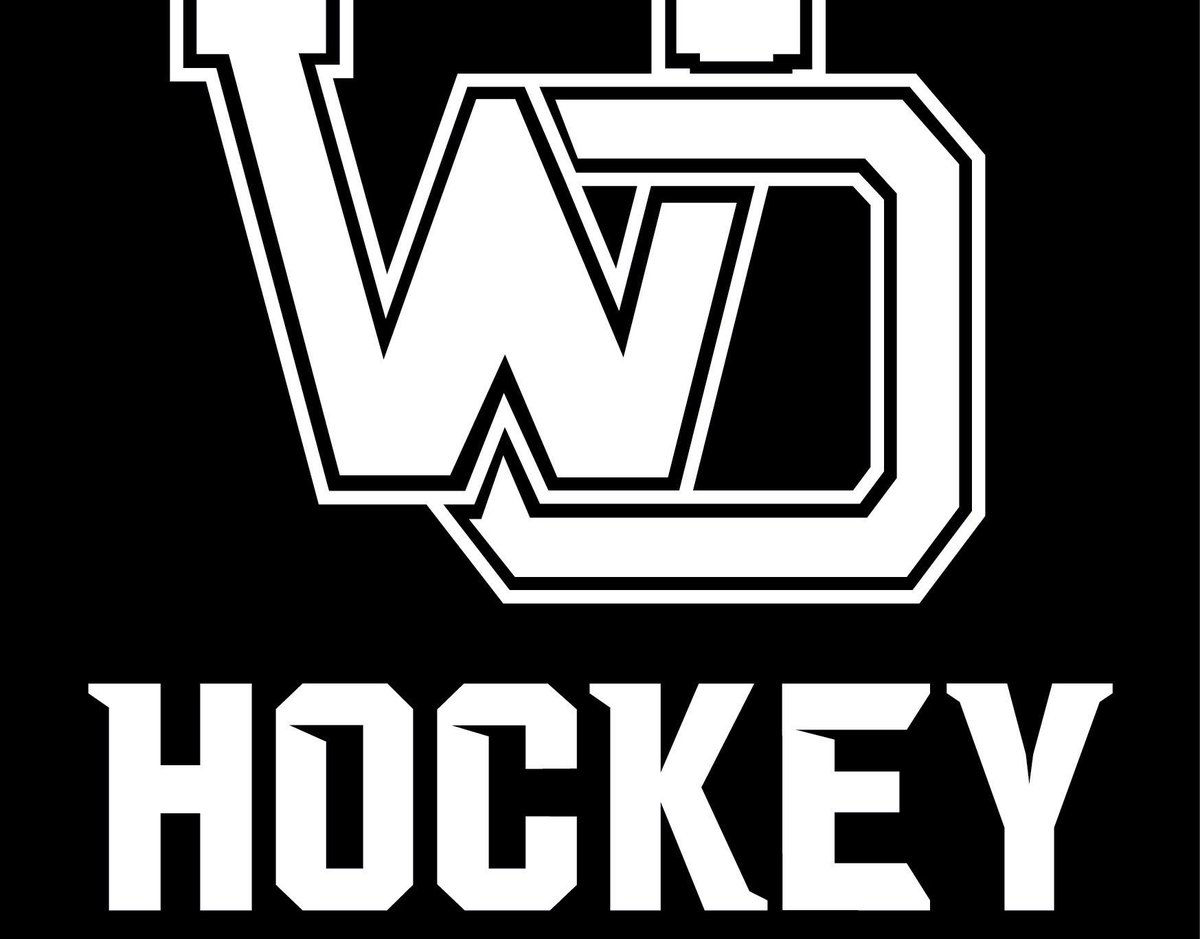 wopantherhockey's tweet photo. Great season for West Ottawa Hockey.  Thank you to our 5 amazing seniors for all of the hard work, dedication and leadership.  GO WO! https://t.co/Ga8TGVKzdi