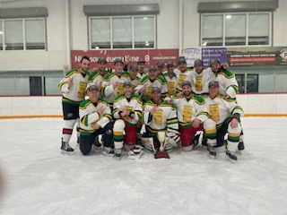 LesHabitant2017's tweet photo. Well @CampbellCanada we did it for you and bauds.
Back to back baby. @silvereyesports 
Think its time for a beer sponsor @bigdealbrew.
3 championships in 5 years https://t.co/lSje5Qlw6E