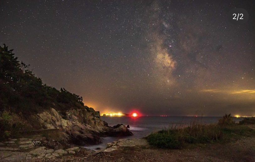 storman_norm33's tweet photo. Sometimes we just need to find a secluded place to take a deep breath and listen to the sounds of nature.  Feel the wind hit our face as we look up to watch the sunset in one direction, and watch the stars and galaxies appear in the night sky. ~Norm Marsh https://t.co/8kuczVSWfv
