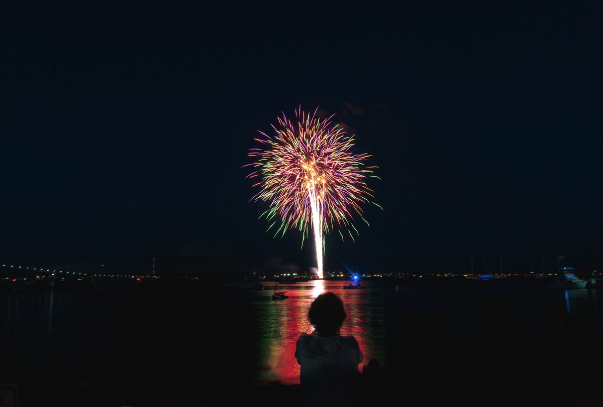 storman_norm33's tweet photo. Fourth of July https://t.co/kRFHAMpPOc