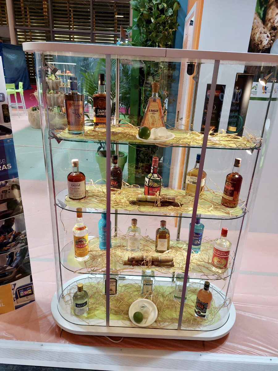 ClaudeTITINA's tweet photo. Dernières finitions… Les #rhums #AOC #Martinique vous attendent au Hall 5 du #SIA2023 https://t.co/ANPmOKbnEv