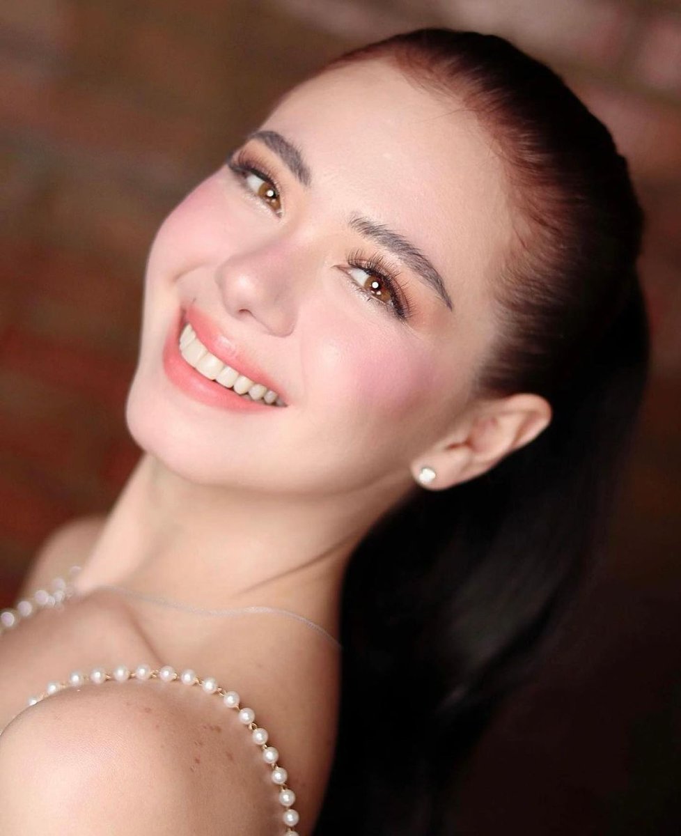 Sanya Roses tweet media