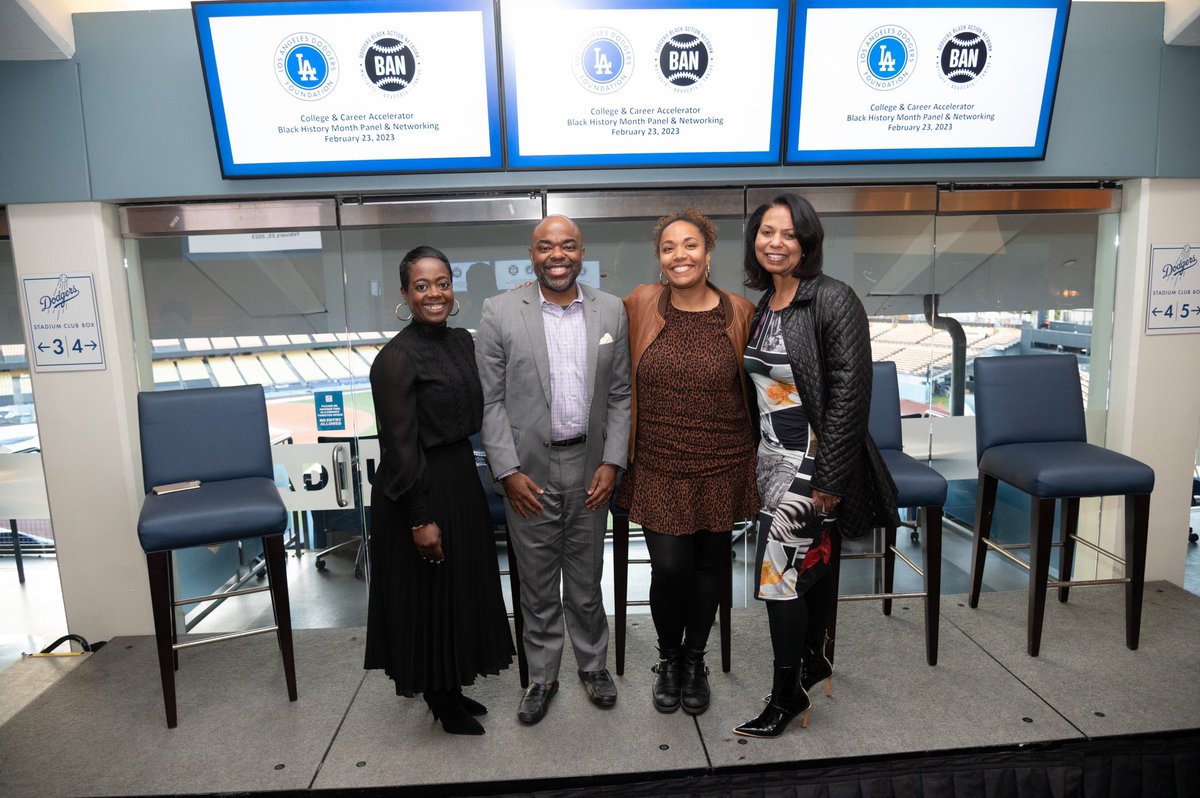 Last night we partnered with the @Dodgers Black Action Network (BAN) Business Resource Group for our #CCAccelerator for a Black History Month panel. After the panel, students got to participate in speed networking with BAN members. #BlackHistoryMonth #AmplifyingVoices