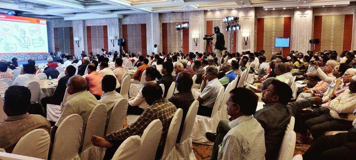 MFDGalaxy's tweet photo. Mr Saugata Chatterjee, Co-Chief Business Officer, Nippon India AMC speaking on "Only You Matter" @NipponIndiaMF @invest_mutual #keyisme #IFAGalaxy https://t.co/hGGSW7TVpT