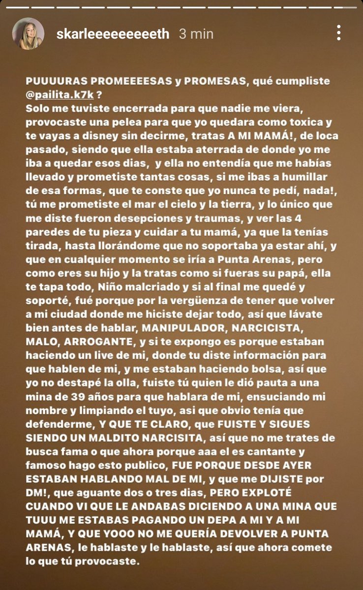 chismeandooo's tweet photo. Pailita funado por su ex otra vez AKSKDK contexto en mi instagram @dilaverdadrosa.oficial https://t.co/DmGiSS5Hfg
