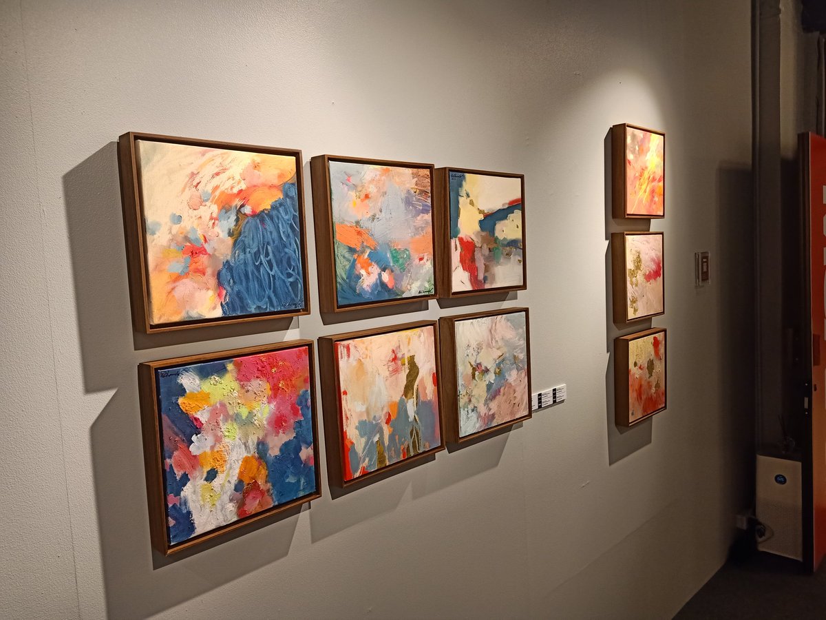 KiratiSatt's tweet photo. Art gallery day 💯🎨🖼️ https://t.co/785bH659gD