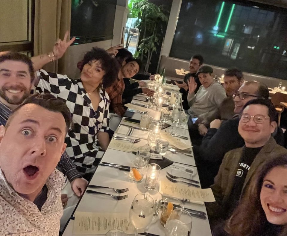 📷 | More of Ritu with the cast and crew during the table read and eating out!

• @Ritu_Arya_ #RituArya #TheUmbrellaAcademy #AidanGallagher #DavidCastañeda #ElliotPage #EmmyRaver #TomHopper #JustinMin #RobertSheehan •