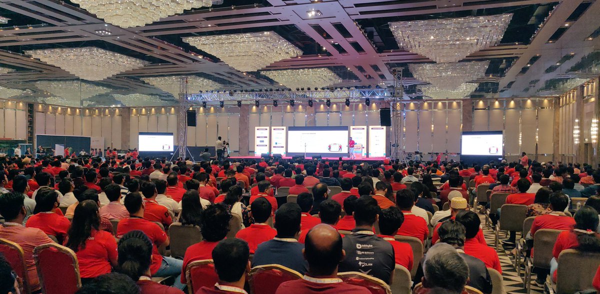 maahedev's tweet image. This is more then 1200 #people here at @ClubO7India for @LaraconIN #LaraconIN #laracon2023
@LaravelBLR 
This is huge 🎊🎉