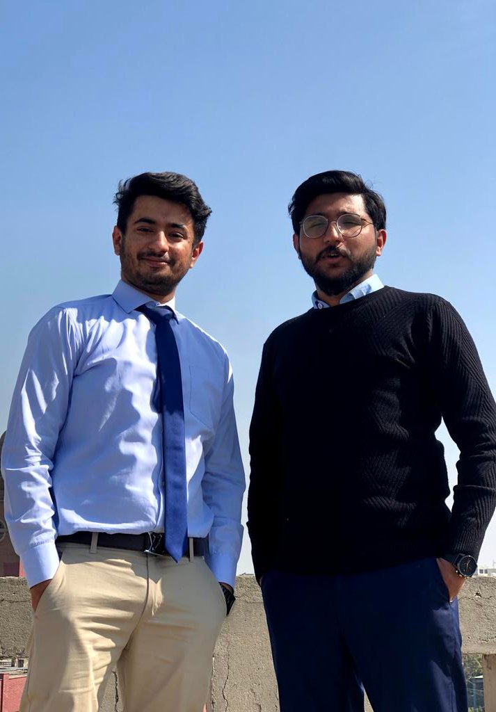 "Jo jawab tum ne diye hain wo bahar ja ke kisi ko batana mat wrna baki be tumhari trha chake marain ge" (Eye Intetnal)
4th proff summed up...