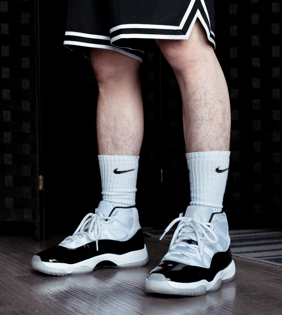 CookiesSocks's tweet photo. 发几张AJ 11 Concord #篮球鞋 #白袜 #白袜S #篮球袜 #AJ #AJ11 https://t.co/0ScffQtm4V