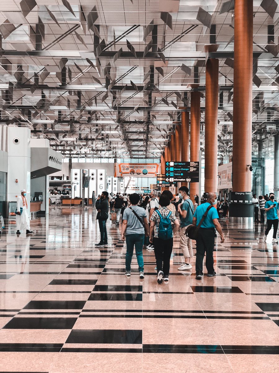 Pogs001's tweet photo. "I like to see people reunited, I like to see people run into each other, I like the kissing and the crying. I like the impatience, the stories, the hugging, the smiling, the bringing together and the end of missing someone".
@ChangiAirport
#PogsWanders #PogsPhotography https://t.co/Tah9bZ3Z7R