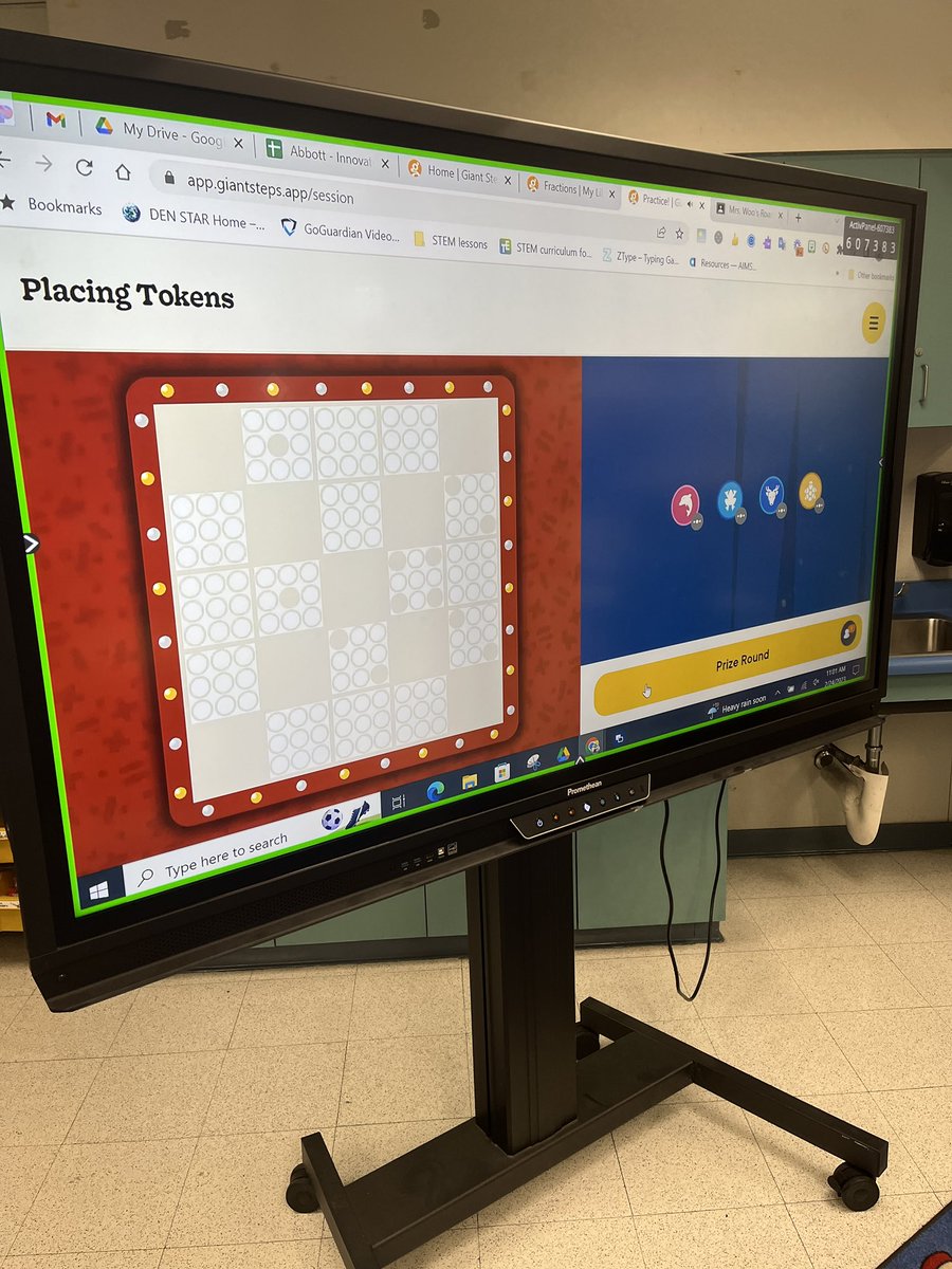 lazy_bookworm99's tweet image. Member of #innovationincubator and #projectpear &amp;amp; privileged to test out Giant Steps with my Ss  since October for development. They love collaborating together, the prize rounds, &amp;amp; creating their avatars. It was an awesome experience for Ss @LUSDDigital @LynwoodSchools