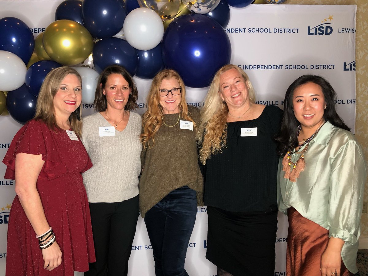 McAHighlander's tweet photo. Great night celebrating these amazing Icons! Congrats to our PTA lifetime members! #McaProud #iconicmca #mcaBuildsLegends https://t.co/6id6dvcMk8
