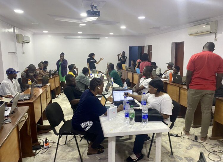 firstladyship's tweet photo. Labour Party Call Center is Live &amp; functional.

Obidient Situation Room is lift-off!! 🚀👏 https://t.co/u8mc7dP10r