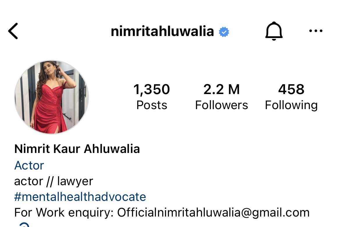 NimritTM's tweet photo. Congratulations Queen @NimritAhluwalia  for 2.2M insta family ❤️

#NimritKaurAhluwalia • #Nimritians • #ChardiKalaVichRehNimrit https://t.co/Vcs2dx8QJB