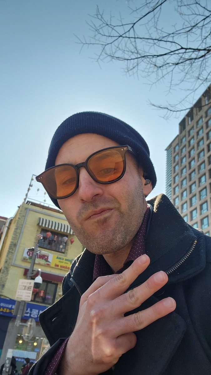 SofaJulian's tweet photo. julian lope to the z
at 33 https://t.co/pDGUNWE6ED