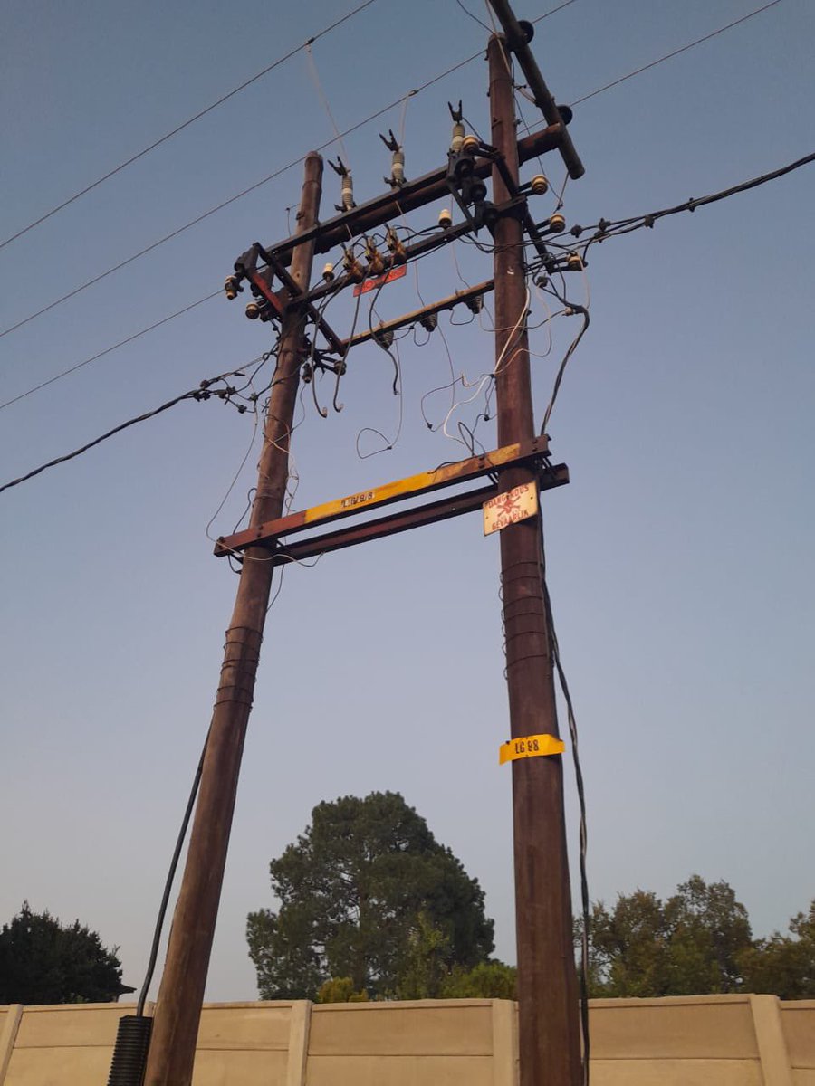 Abramjee's tweet photo. Transformer stolen: Gerhardsville, near Erasmia. @CityTshwane https://t.co/FbGZqWKaGI