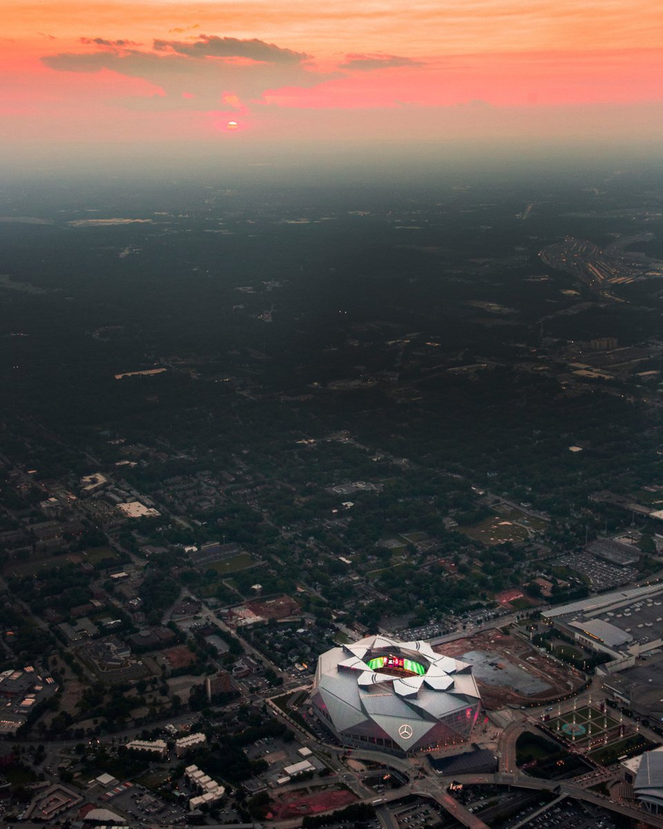 Rise and shine, Atlanta ☀️

Your home opener is 𝐓𝐎𝐃𝐀𝐘 😍