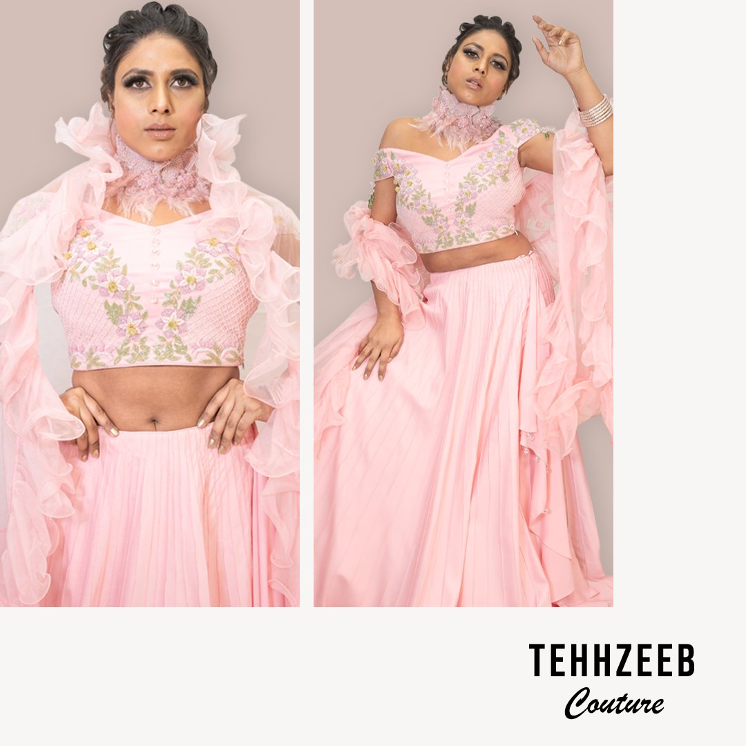 Tehhzeeb_couture is a one-stop solution for all your fashion needs. Try this outfit exclusively available at our Flagship Store located at Rani Bagh Market, Pitampura